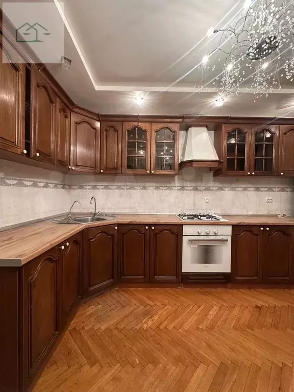 3-к. квартира, 100 м, 4/10 эт. - Фото 1