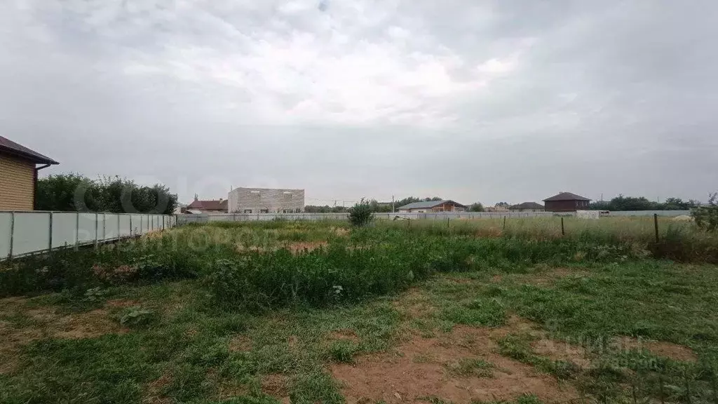 Участок в Волгоградская область, Краснослободск Среднеахтубинский ... - Фото 2