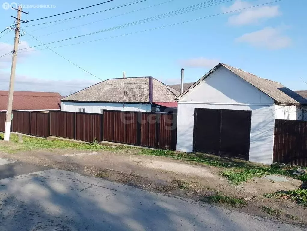 Дом в село Гай-Кодзор, улица Трудящихся (68.4 м) - Фото 2