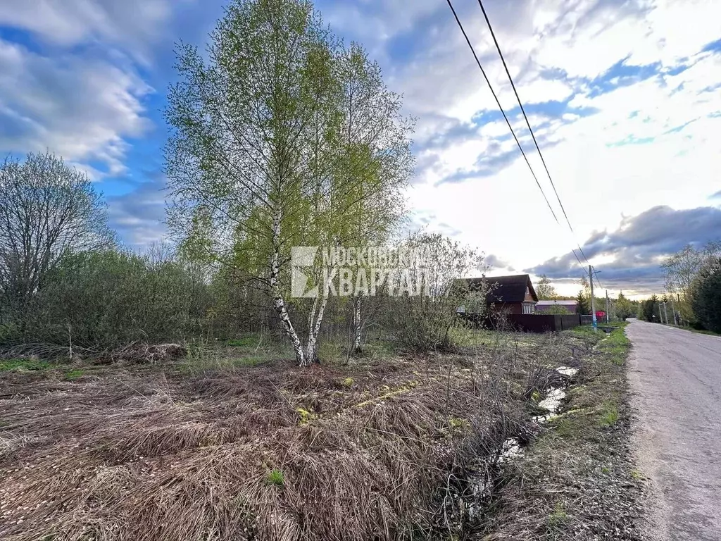 Участок в Московская область, Клин городской округ, д. Вьюхово 35 ... - Фото 2