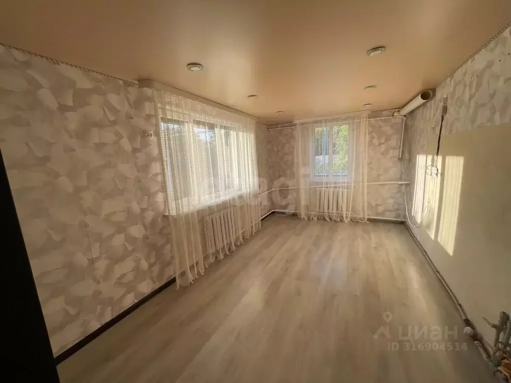 Дом в Белгородская область, Корочанский район, с. Погореловка Луговая ... - Фото 1