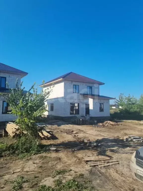 Дом в Алтайский край, Барнаул городской округ, пос. Центральный ул. ... - Фото 1