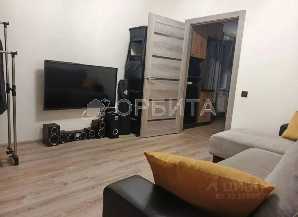 Студия Тюменская область, Тюмень ул. Тальниковая, 3 (25.4 м) - Фото 2