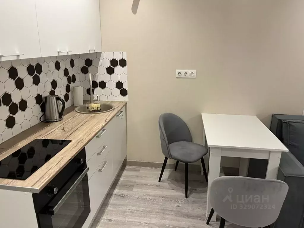 Студия Московская область, Мытищи бул. Тенистый, 3 (27.0 м) - Фото 2