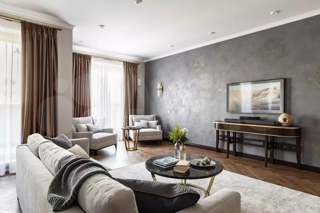 3-к. квартира, 130 м, 6/7 эт. - Фото 1