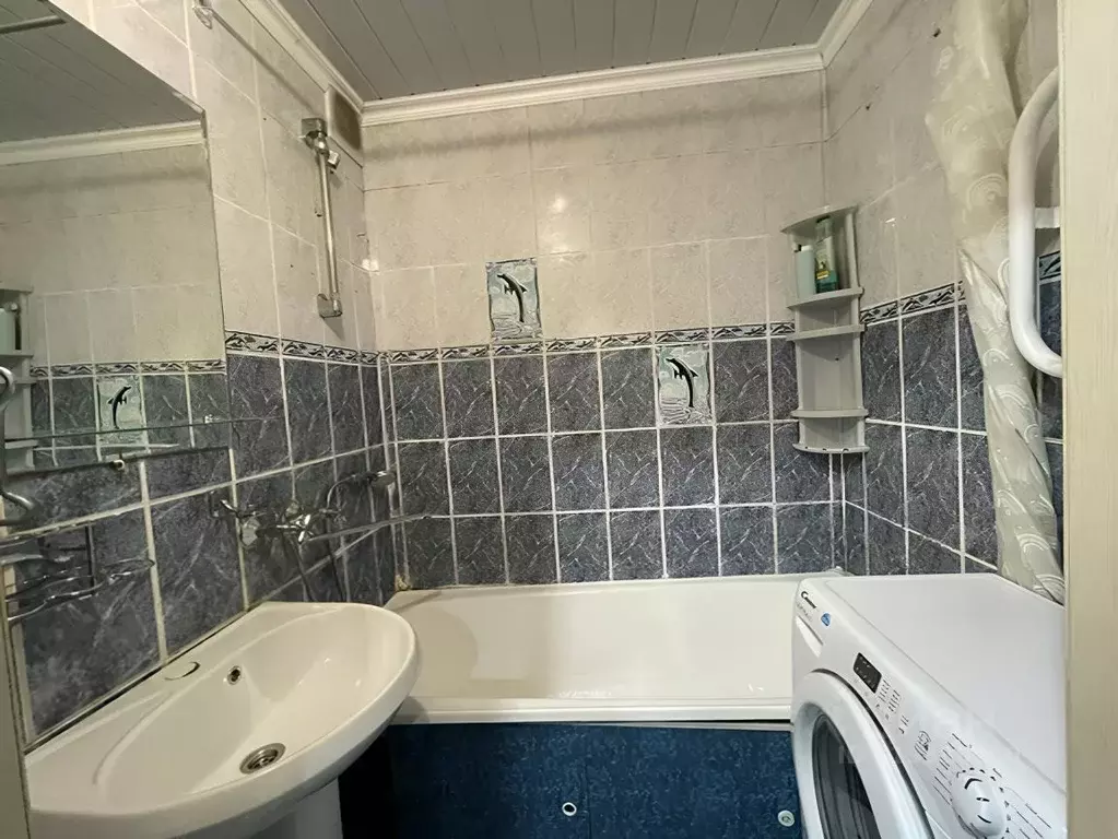 4-к кв. Красноярский край, Красноярск ул. 26 Бакинских Комиссаров, 28 ... - Фото 1