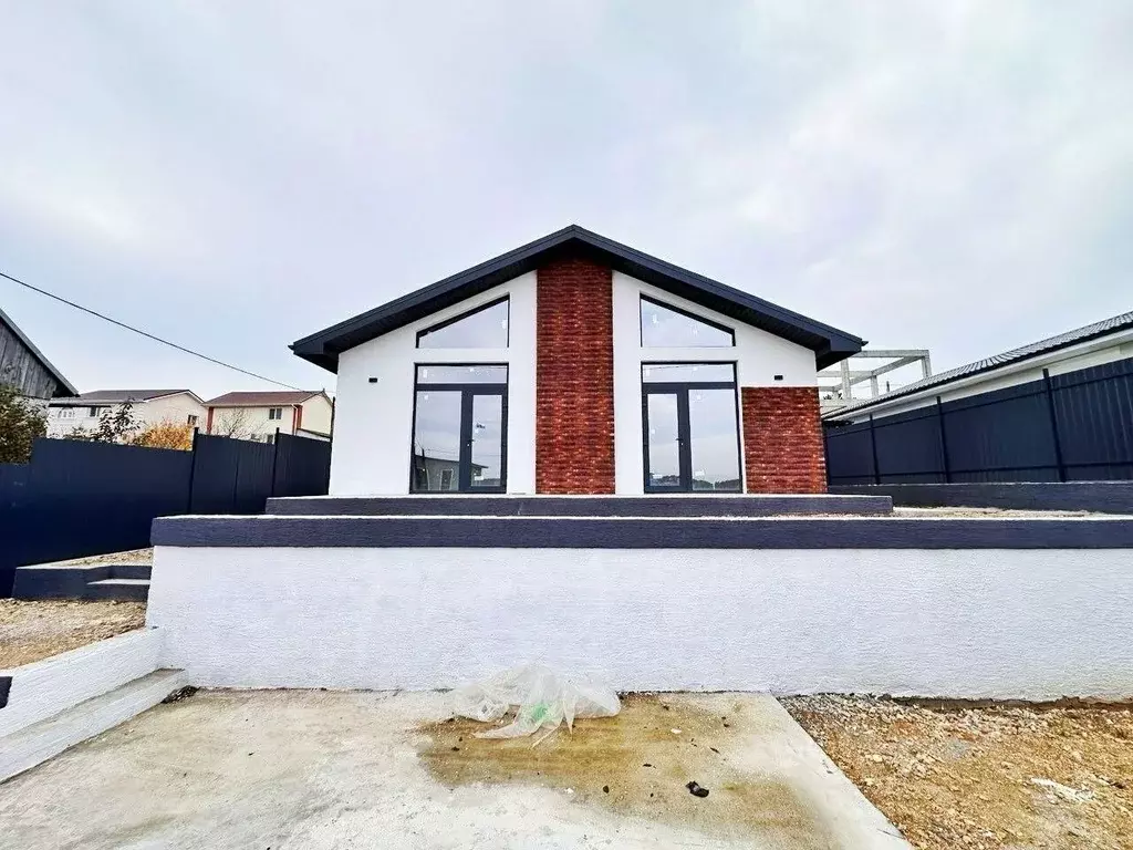 Дом в Севастополь Гранат СТ,  (120 м) - Фото 1