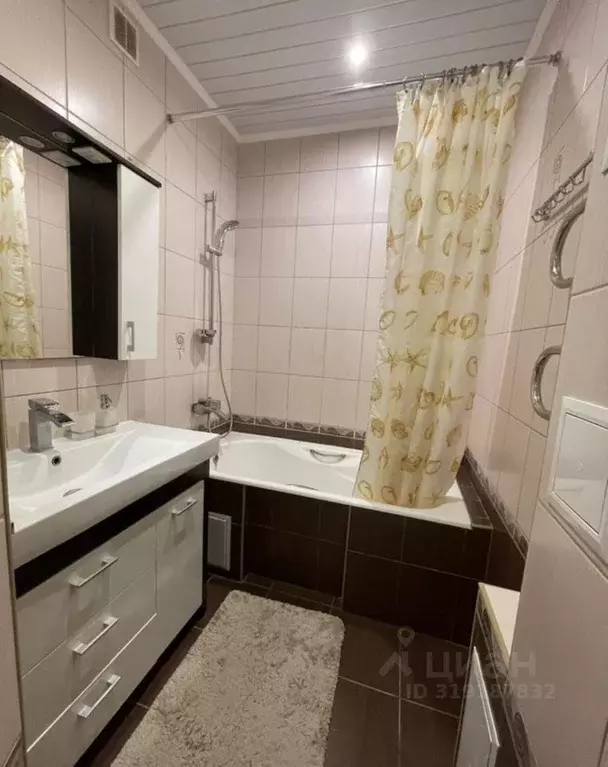 2-к кв. Краснодарский край, Новороссийск Южная ул. (60.0 м) - Фото 0