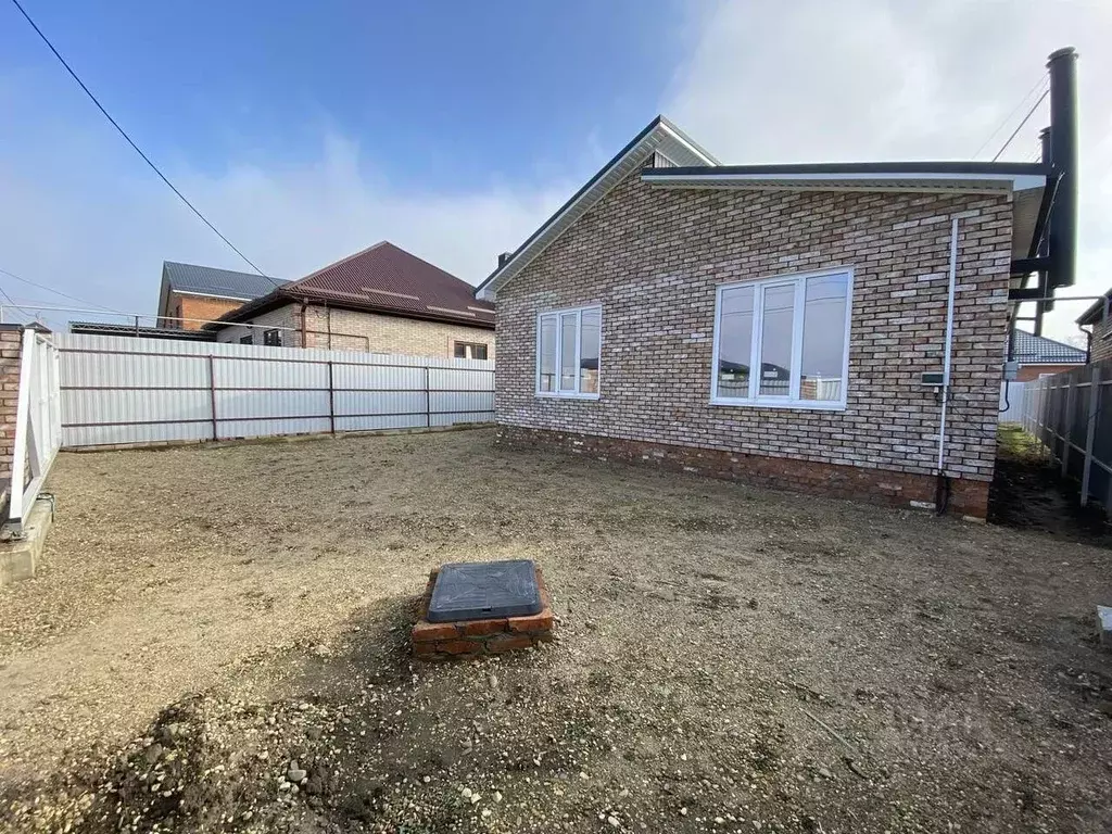 Дом в Краснодарский край, Усть-Лабинск ул. И.В. Гудовича (95 м) - Фото 1