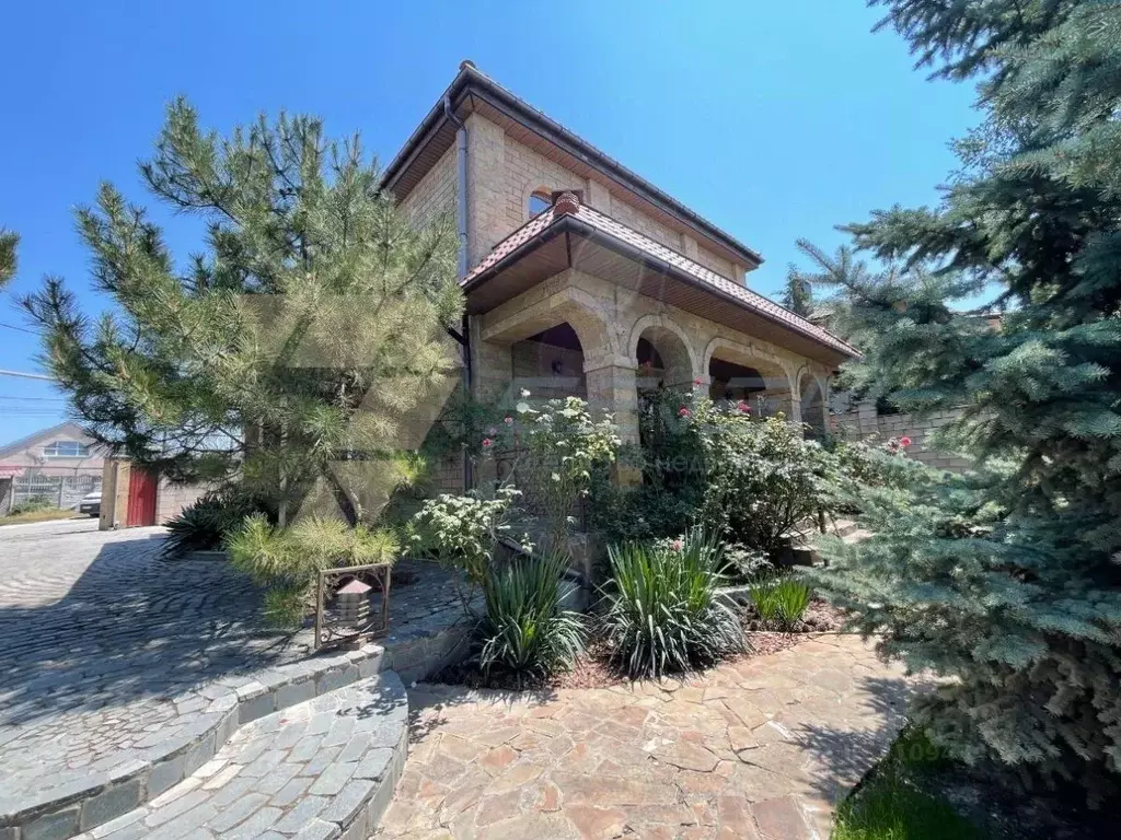 Дом в Севастополь ул. 1-я Диагональная (240 м) - Фото 1