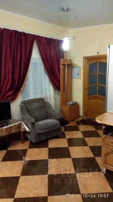 Дом в Ленинградская область, Коммунар г. Гатчинский муниципальный ... - Фото 1