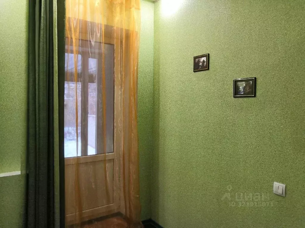 Комната Кировская область, Киров ул. Молодой Гвардии, 84Г (16.0 м) - Фото 2