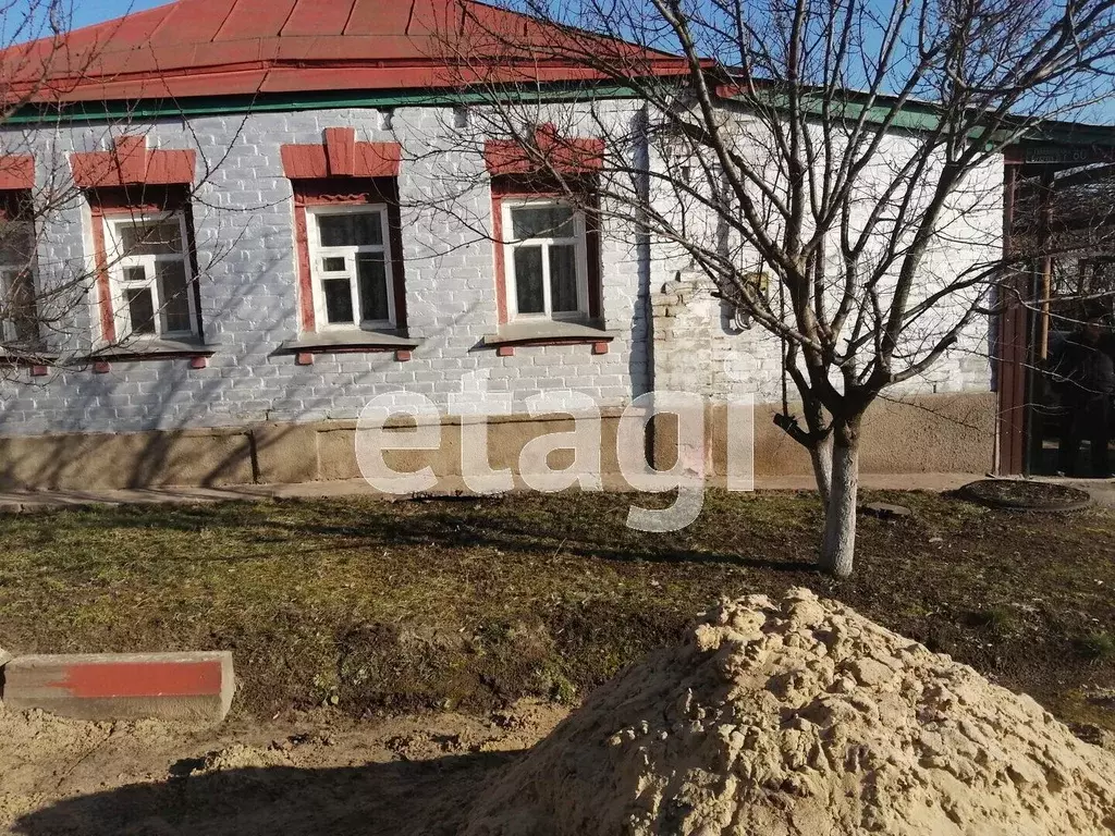 Дом в Белгородская область, Валуйки Гвардейская ул., 60 (76 м) - Фото 0
