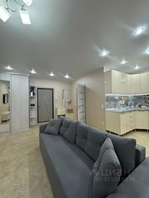 2-к кв. Краснодарский край, Краснодар ул. Цезаря Куникова, 24к2 (52.0 ... - Фото 1