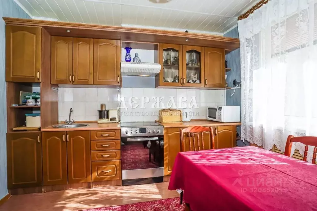 3-к кв. Белгородская область, Старый Оскол Восточный мкр, 9 (72.2 м) - Фото 0
