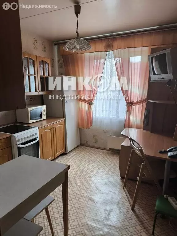 1-комнатная квартира: посёлок городского типа Нахабино, улица ... - Фото 0