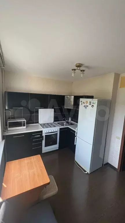 1-к. квартира, 40 м, 5/9 эт. - Фото 0