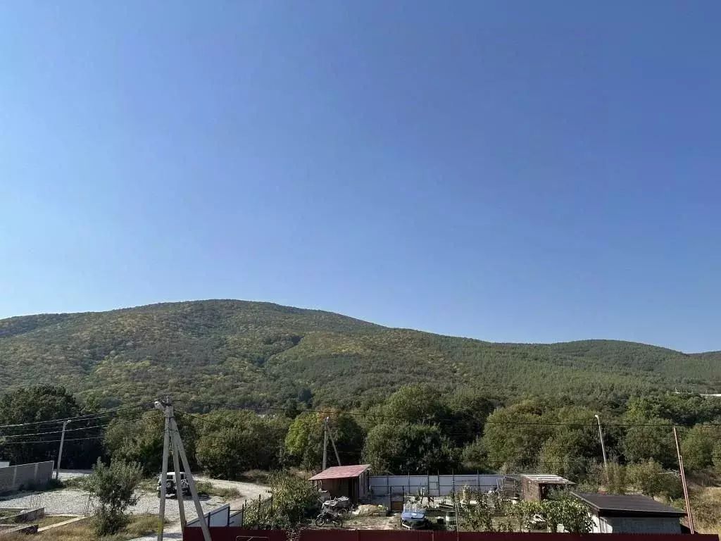 Дом в Краснодарский край, Геленджик городской округ, с. Кабардинка ул. ... - Фото 2