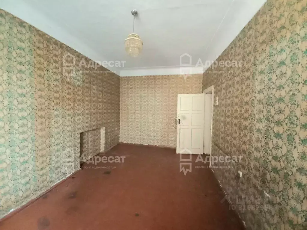 2-к кв. Волгоградская область, Волгоград Баррикадная ул., 19 (53.5 м) - Фото 0