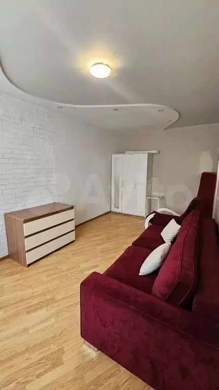 1-к. квартира, 32 м, 1/5 эт. - Фото 0
