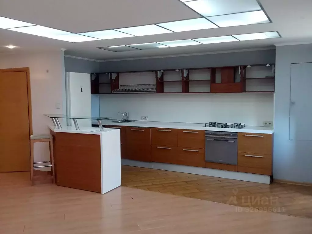 3-к кв. Свердловская область, Екатеринбург ул. Краснолесья, 49 (92.0 ... - Фото 2