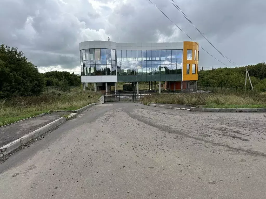 Помещение свободного назначения в Татарстан, Набережные Челны ул. ... - Фото 2