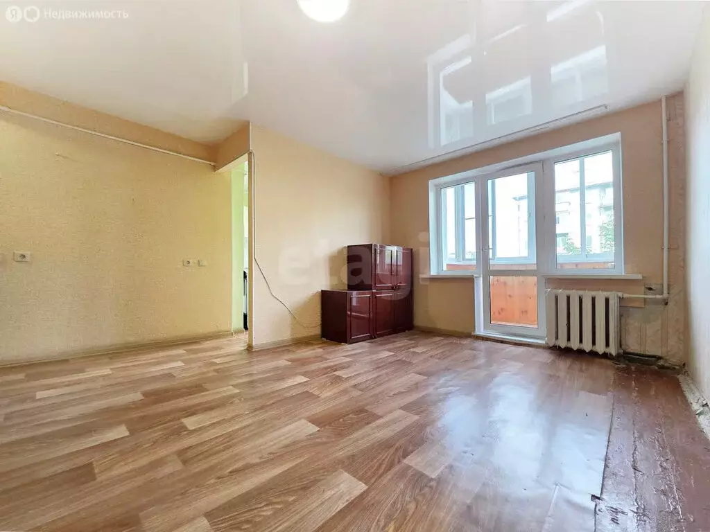 1-комнатная квартира: Нижний Тагил, улица Циолковского, 19 (60 м) - Фото 1