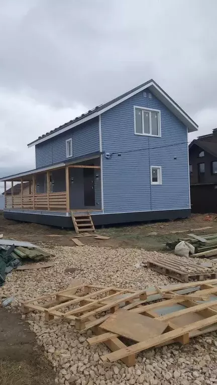 Дом в Ленинградская область, Ломоносовский район, Виллозское городское ... - Фото 1