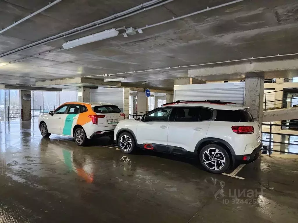 Гараж в Москва Скандинавия жилой комплекс, ул. Эдварда Грига, 1А (22 ... - Фото 1