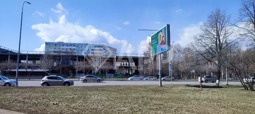 Помещение свободного назначения в Татарстан, Набережные Челны просп. ... - Фото 1