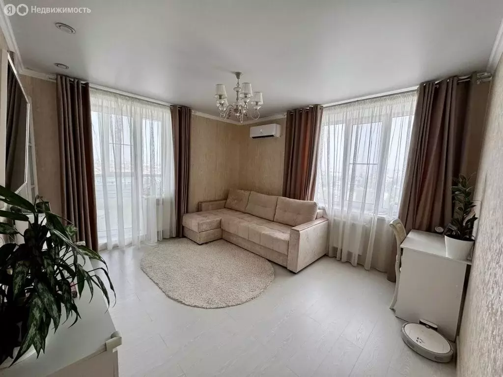 2-комнатная квартира: Волгоград, Рионская улица, 7Б (52.6 м) - Фото 0