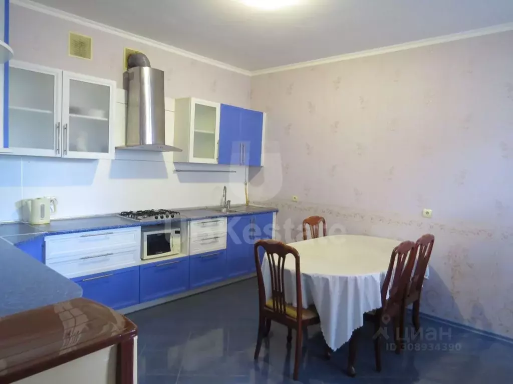 Помещение свободного назначения в Крым, Алушта ул. Первомайская, 12 ... - Фото 2