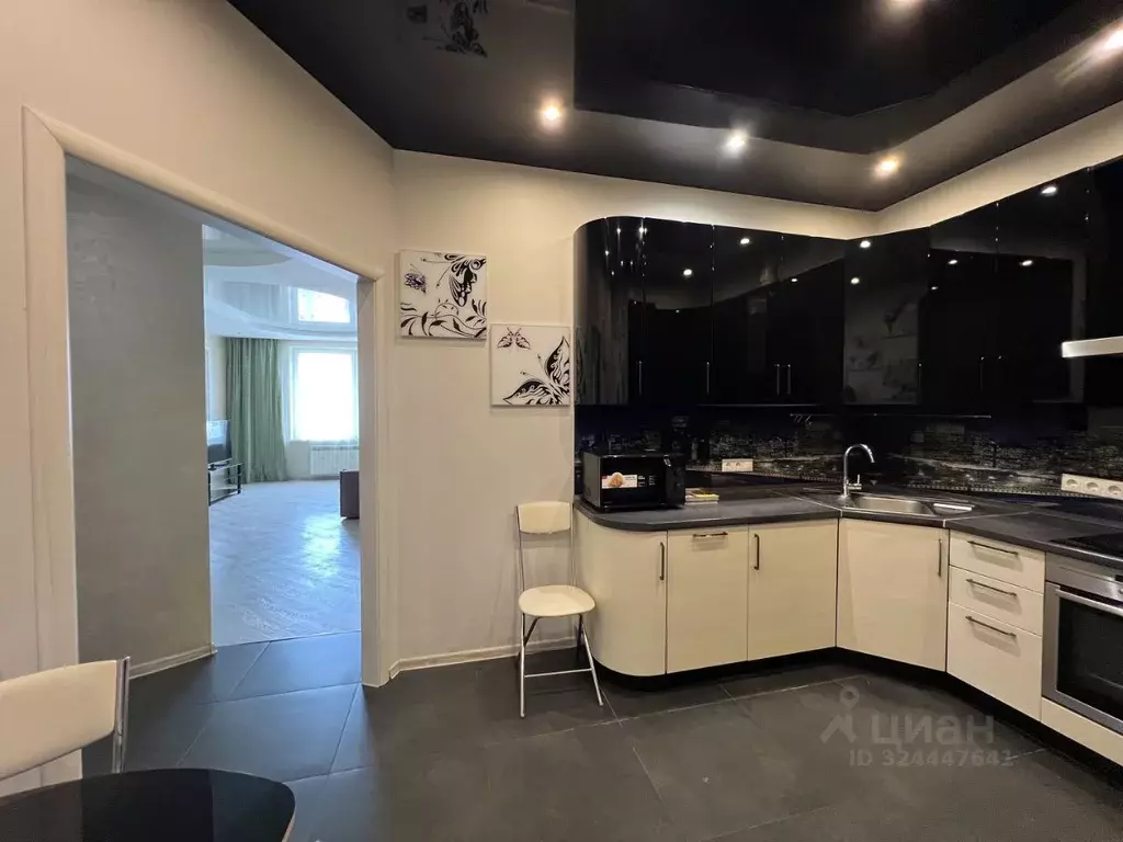 3-к кв. Московская область, Красногорск Ильинское ш., 18 (87.0 м) - Фото 2