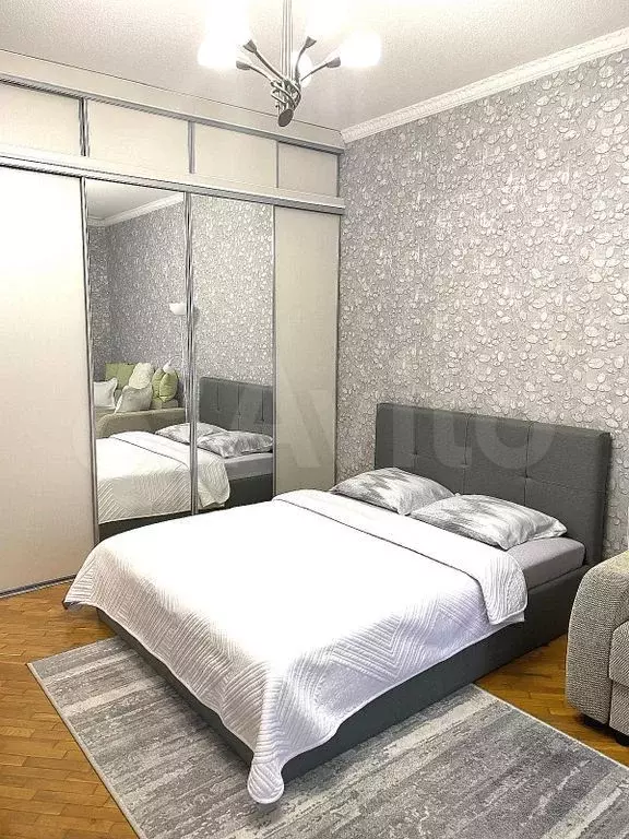 1-к. квартира, 35,6 м, 5/5 эт. - Фото 0