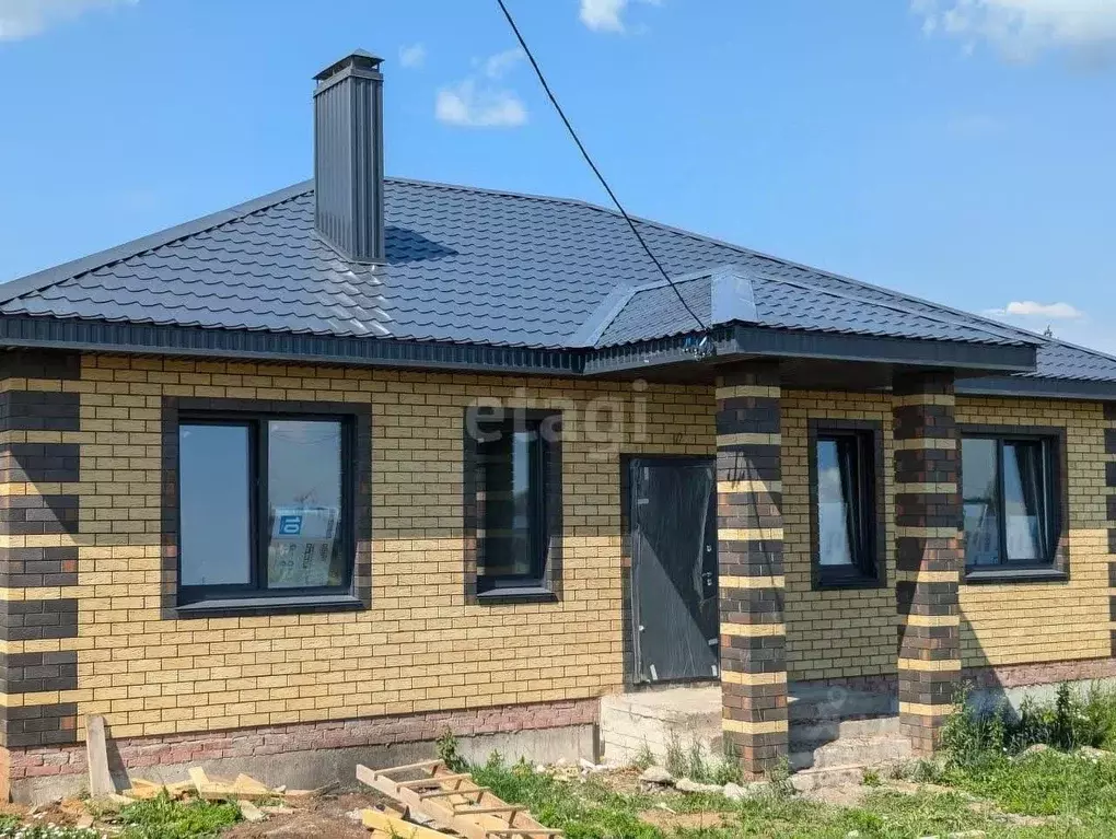 Дом в Башкортостан, Уфимский район, Жуковский сельсовет, д. Мармылево ... - Фото 1