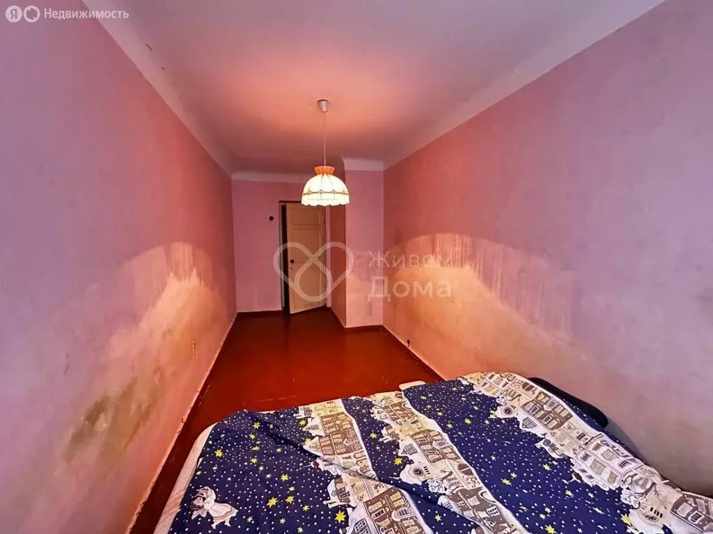 2к в -комнатной квартире (20.7 м) - Фото 0