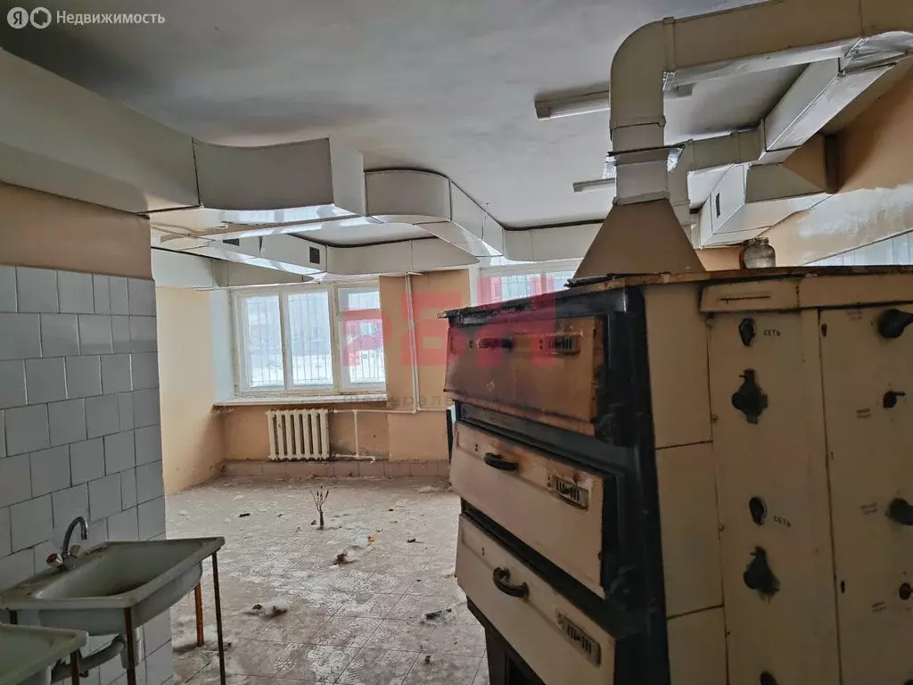 Помещение свободного назначения (140 м) - Фото 2