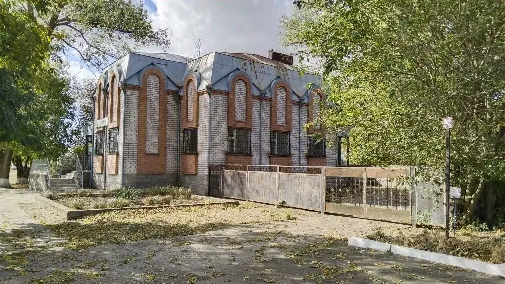 Помещение свободного назначения в Краснодарский край, Новопокровский ... - Фото 1