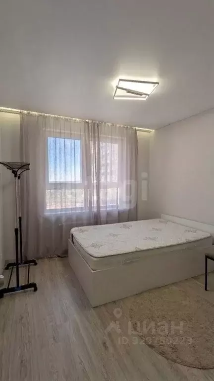 2-к кв. Удмуртия, Ижевск Камбарская ул., 94к2 (37.0 м) - Фото 1