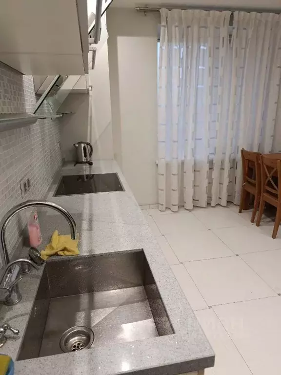 3-к кв. Челябинская область, Челябинск пл. МОПРа, 9 (115.8 м) - Фото 2