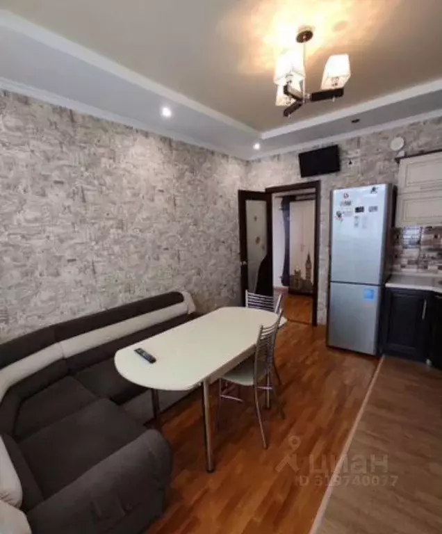 1-к кв. Крым, Симферополь ул. Камская, 23 (48.0 м) - Фото 2