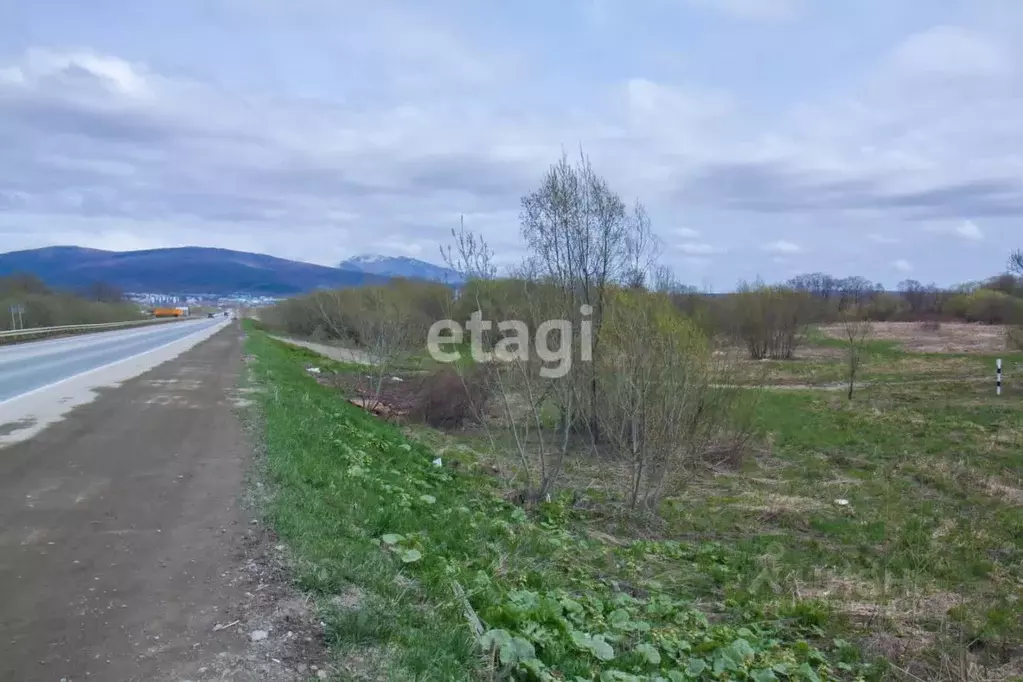 Участок в Сахалинская область, Южно-Сахалинск ул. Имени И.П. ... - Фото 2