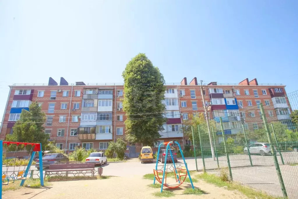 3-к кв. Краснодарский край, Славянск-на-Кубани ул. Победы (61.6 м) - Фото 1