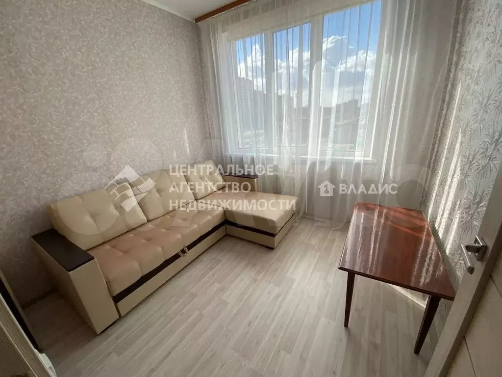 1-к. квартира, 35 м, 4/17 эт. - Фото 0