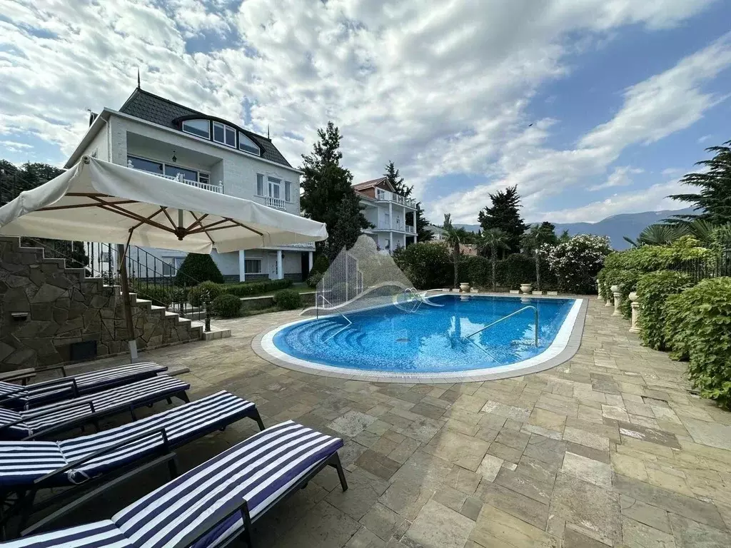 Дом в Крым, Ялта городской округ, Ливадия пгт ул. Виноградная, 23 (626 ... - Фото 1