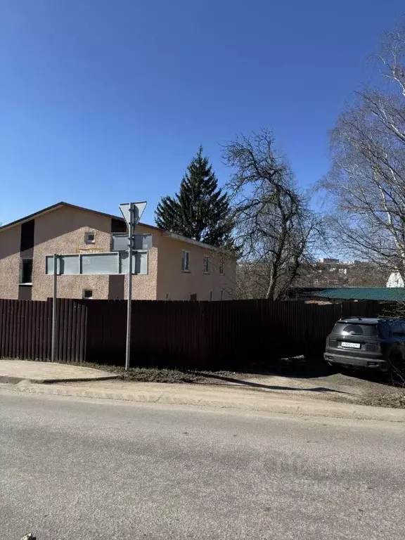 Дом в Смоленская область, Смоленск ул. Гоголя, 3 (220 м) - Фото 0