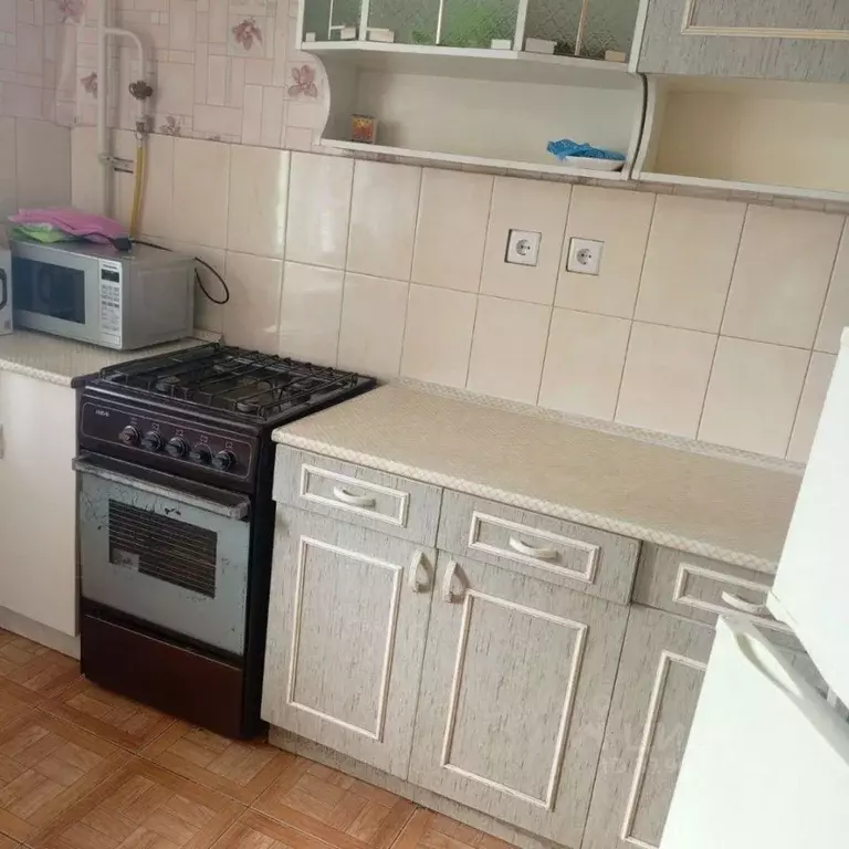 2-к кв. Татарстан, Казань ул. Фатыха Амирхана, 105 (50.0 м) - Фото 0