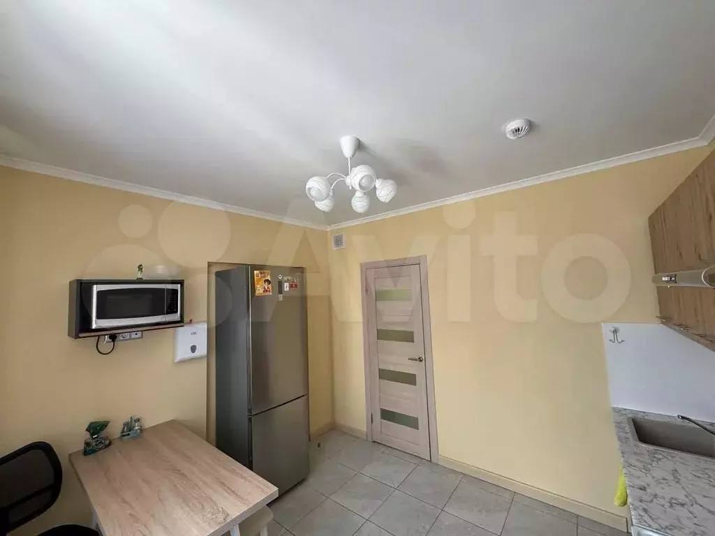 1-к. квартира, 39 м, 9/15 эт. - Фото 1