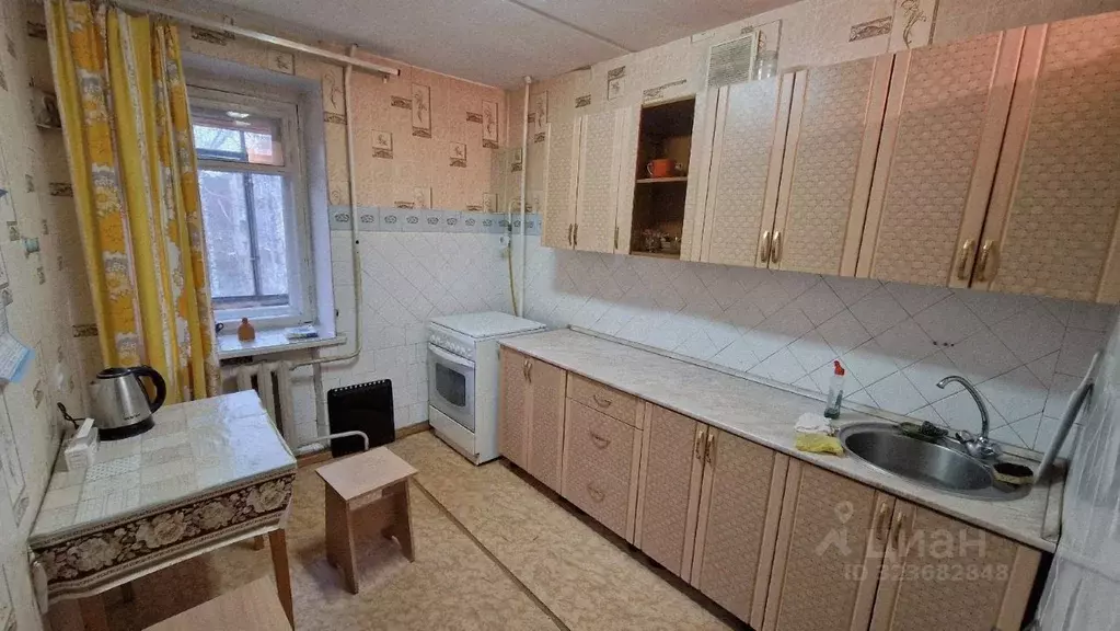 3-к кв. Нижегородская область, Выкса Гоголя мкр, 54 (65.0 м) - Фото 0