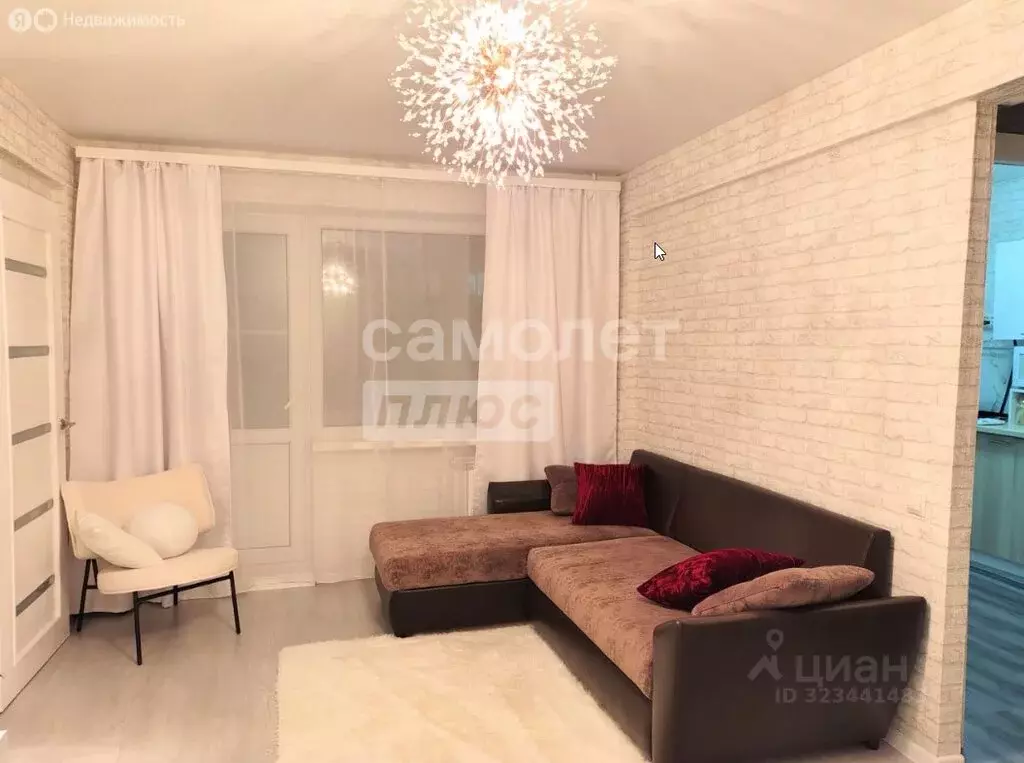 2-комнатная квартира: Омск, микрорайон Заозёрный, Коммунальная улица, ... - Фото 1